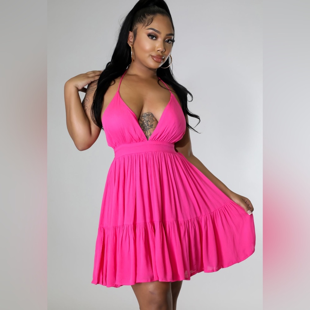 Flowy pink dress